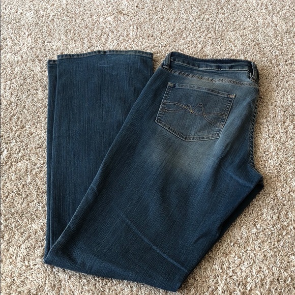 New York & Company Jeans Nyco Bootcut Jeans Size 8 Tall Poshmark